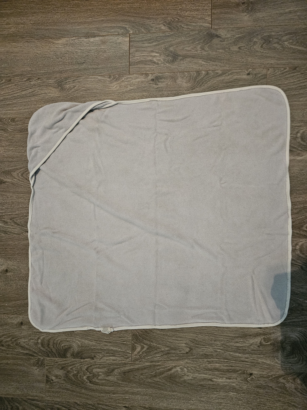 Kyte BABY Light Gray Hooded Baby Towel